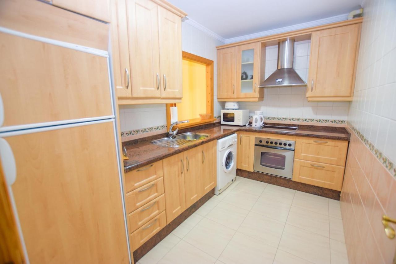 נרחה Refurbished 2-Bed Apartment Burriana Beach. מראה חיצוני תמונה